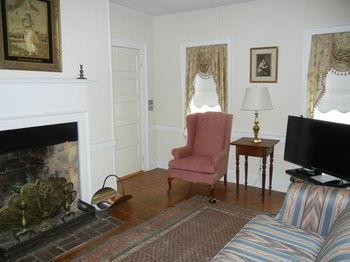 Wayside Inn Middletown ภายนอก รูปภาพ